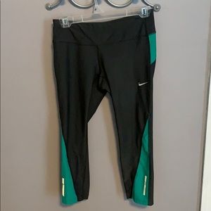Nike Dri-Fit Running Capri - size M